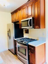 3232 Estara Ave, Unit 4 in Los Angeles, CA - Foto de edificio - Building Photo