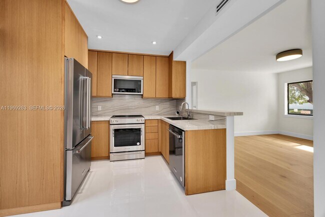 3791 SW 26th Terrace in Miami, FL - Building Photo - Building Photo