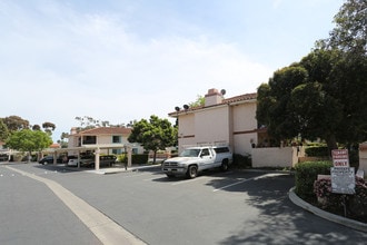 Garden Estates in Ventura, CA - Building Photo - Building Photo