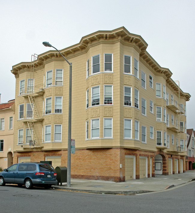 2101 Bay St in San Francisco, CA - Building Photo - Building Photo