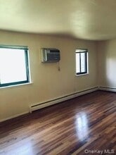 5 Brevoort Dr in Pomona, NY - Building Photo - Building Photo