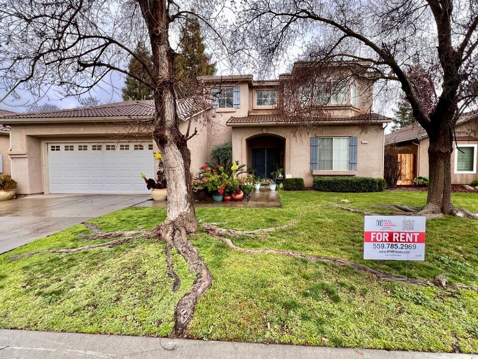 2652 E Spice Way in Fresno, CA - Building Photo