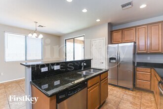 3246 S Lakeside Ridge Loop in Tucson, AZ - Building Photo - Building Photo