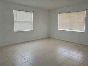 5016 22nd St W, Unit 5016 in Bradenton, FL - Building Photo - Building Photo