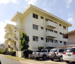 1760 Nanea St in Honolulu, HI - Building Photo - Building Photo