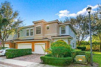 5036 Chrystie Cir in Delray Beach, FL - Building Photo - Building Photo