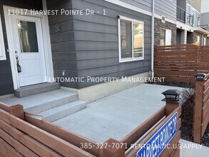 11017 Harvest Pointe Dr in South Jordan, UT - Building Photo - Building Photo