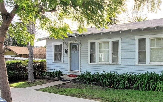 property at 1613-1613 Garden St