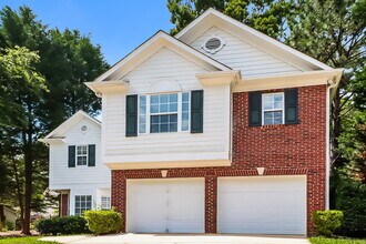 7503 Lullwater Cove in Huntersville, NC - Building Photo - Building Photo