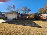 1301 Carlos Dr in Lincoln, NE - Building Photo - Building Photo