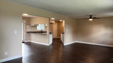 4332 Lundy Ln in Chattanooga, TN - Building Photo - Building Photo