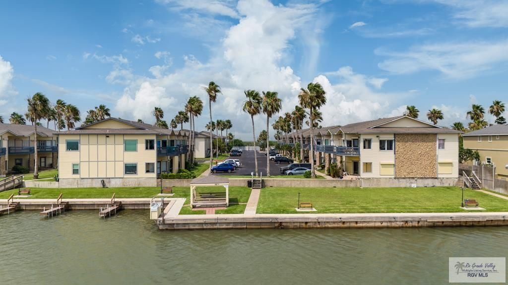 77 Santa Isabel Blvd in Laguna Vista, TX - Building Photo
