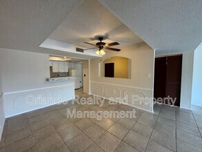 4575 S Texas Ave in Orlando, FL - Building Photo - Building Photo