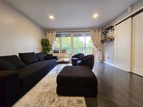 55 Clinton Pl in Hackensack, NJ - Building Photo - Building Photo