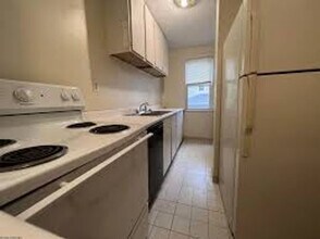 409 Forest Ave in Morgantown, WV - Building Photo - Building Photo