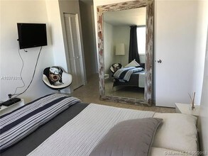 1666 West Ave-Unit -502 in Miami Beach, FL - Building Photo - Building Photo