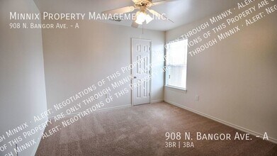 908 N Bangor Ave-Unit -A in Lubbock, TX - Building Photo - Building Photo