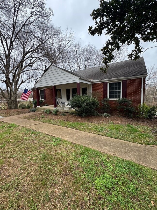 3504 Pleasant Valley Rd in Nashville, TN - Building Photo - Building Photo