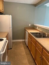 232 Southridge Dr in Berkeley Springs, WV - Building Photo - Building Photo