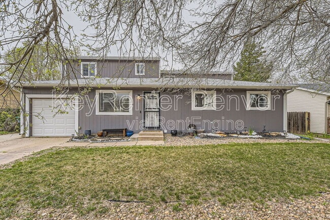 737 S Nome St in Aurora, CO - Building Photo - Building Photo
