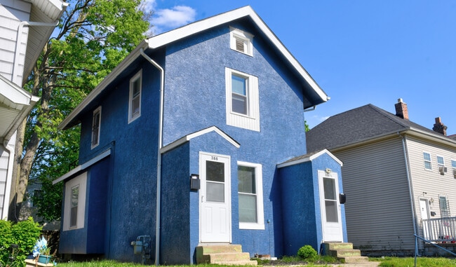 property at 366 Wrexham Ave