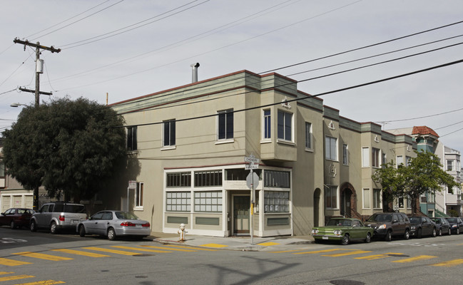 84-98 Chenery St