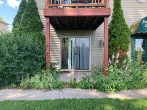 5864 Shaw St in Haslett, MI - Building Photo - Building Photo