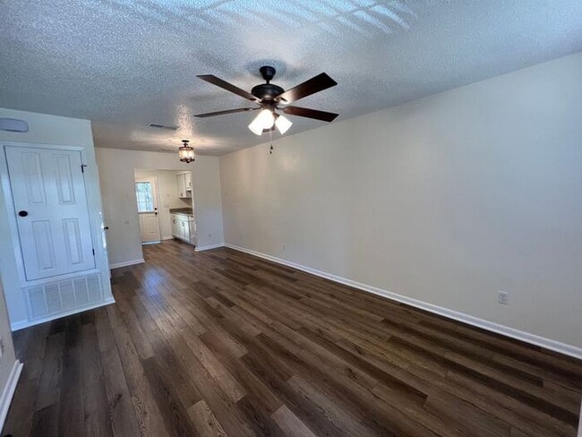 3602 N B St in Pensacola, FL - Building Photo - Building Photo