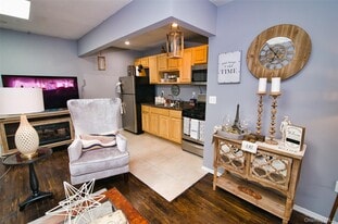 180 Montauk Ave. in Brooklyn, NY - Building Photo