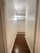 904 S Catalina St in Los Angeles, CA - Foto de edificio - Building Photo