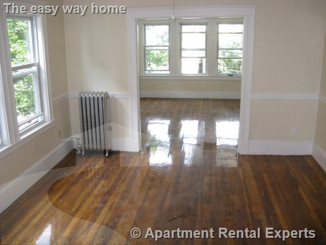 56 Derby St in Somerville, MA - Building Photo - Building Photo