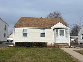 1138 Raritan Rd in Clark, NJ - Building Photo