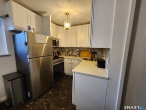 4 Union Ave in Norwalk, CT - Building Photo - Building Photo