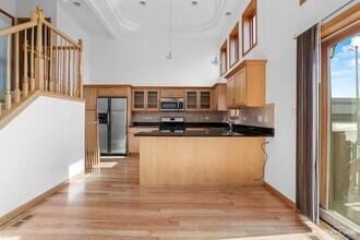 6804 W 65th St in Chicago, IL - Building Photo - Building Photo