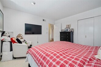 4420 Conchita Way in Los Angeles, CA - Building Photo - Building Photo