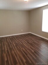 310 W Dampier St in Inverness, FL - Building Photo - Building Photo