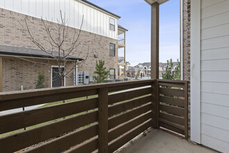 Trails at Aspen Creek in Broken Arrow, OK - Foto de edificio - Building Photo