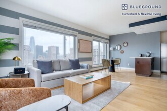 899 Pine St in San Francisco, CA - Building Photo - Building Photo