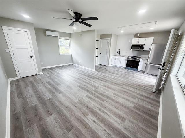 6070 Wonder Dr in Fort Worth, TX - Building Photo