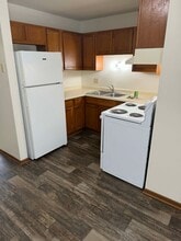 700 Meadow Ln in Burlington, WI - Building Photo - Building Photo