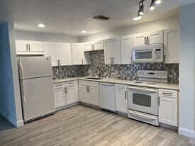 4712 Golfview Blvd in Lehigh Acres, FL - Building Photo