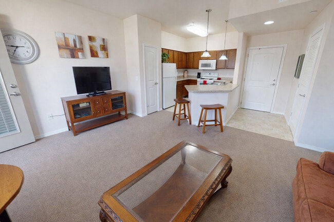 Silvercrest in Taylorsville, UT - Building Photo - Building Photo