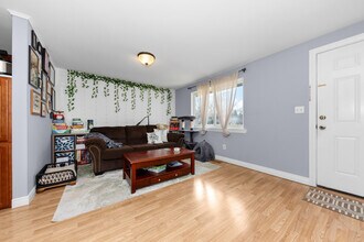 2 Faust Ct in Ann Arbor, MI - Building Photo - Building Photo