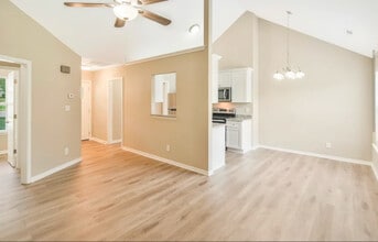 6434 Austinville Dr in Katy, TX - Building Photo - Building Photo