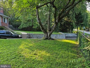 6513 Old Dominion Dr in McLean, VA - Building Photo - Building Photo