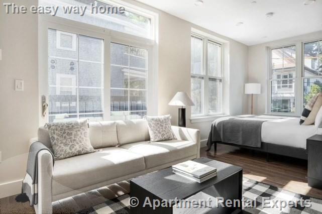 434 McGrath Hwy, Unit #205 in Somerville, MA - Foto de edificio - Building Photo