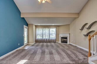 606 Sunflower St in Savoy, IL - Building Photo - Building Photo