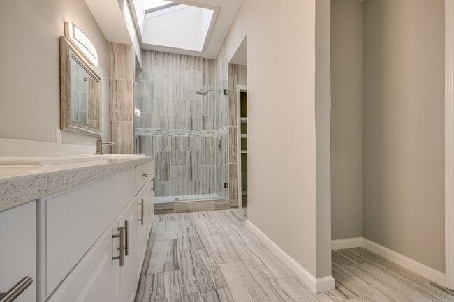 property at 923 Cranberry Hill Ct