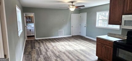 860 Northside Dr E in Statesboro, GA - Building Photo - Building Photo