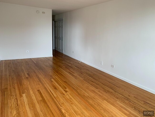 property at 23-35-35 Broadway